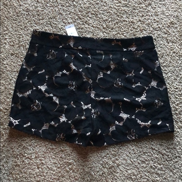 Express dress shorts - Picture 2 of 2